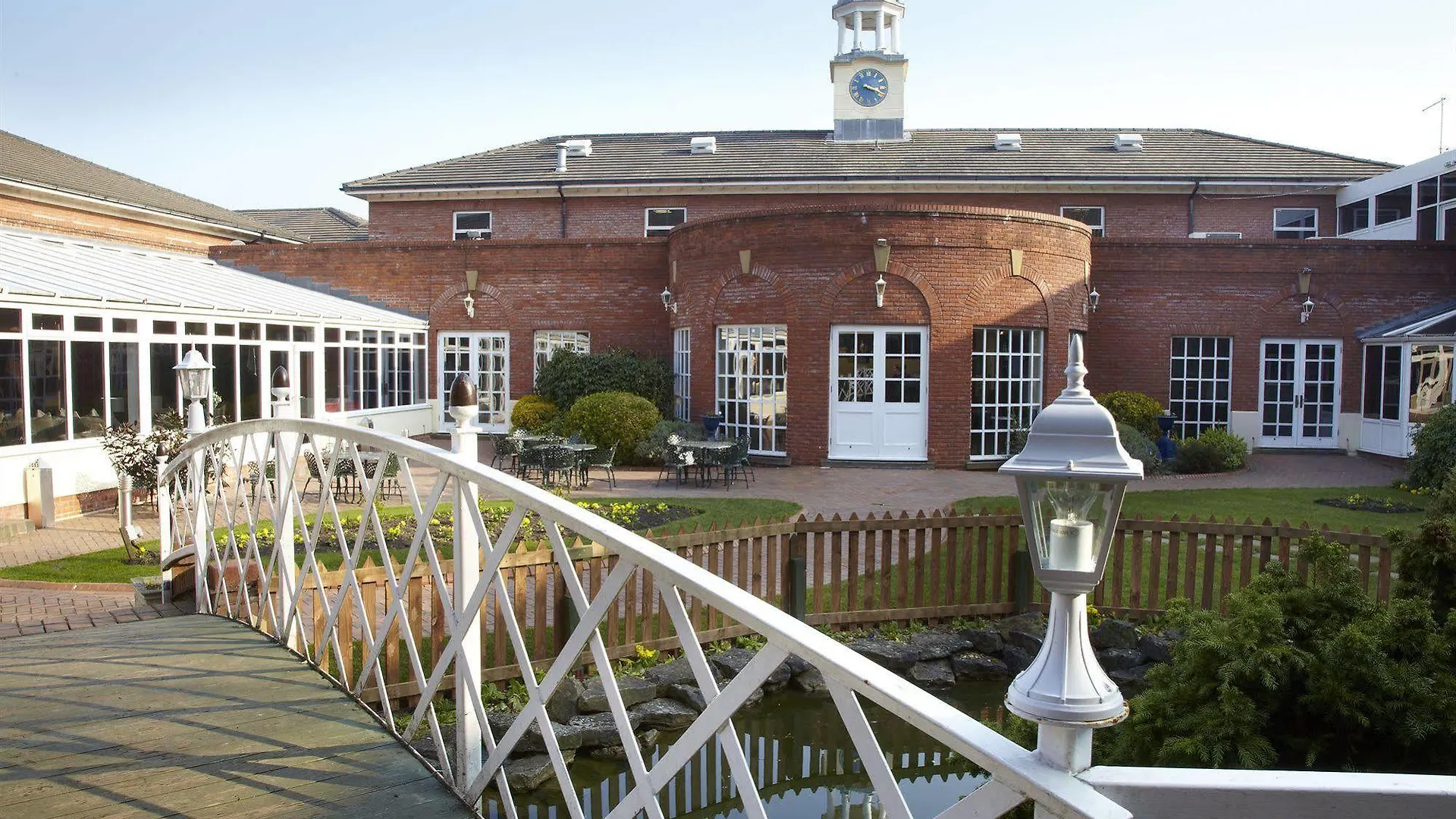 Village Hotel Chester St David'S Ewloe