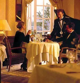 Village Hotel Chester St David'S Ewloe 4*,
